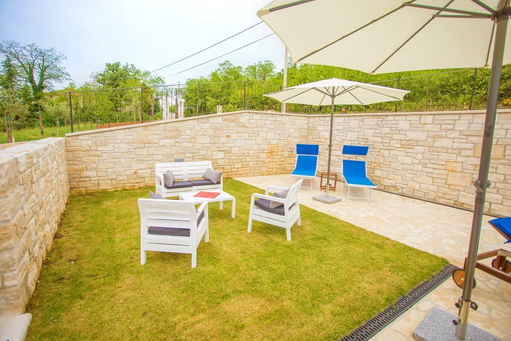 Karojba Villa Lara חדר תמונה