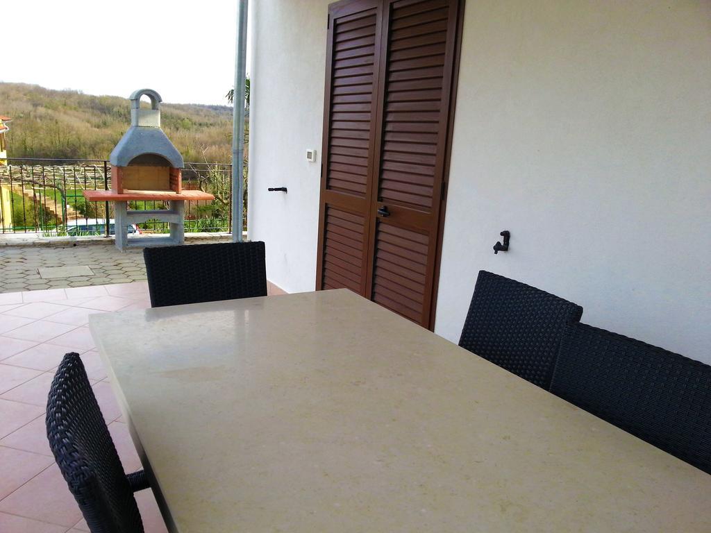 Karojba Villa Lara חדר תמונה