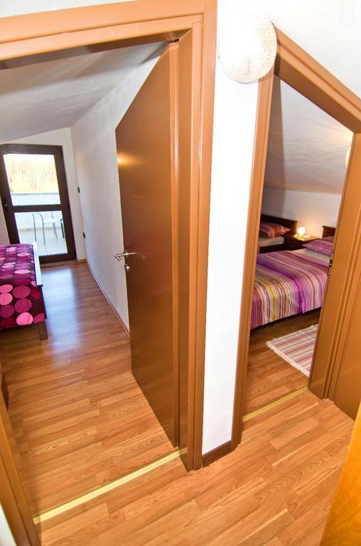 Karojba Villa Lara חדר תמונה